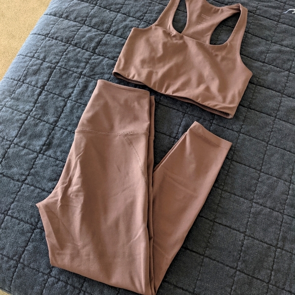 girlfriend collective Other - Girlfriend Collective Set - Earth Color